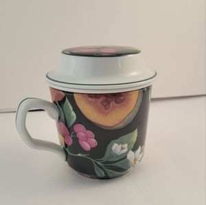 Pillivuyt porcelain tea mug